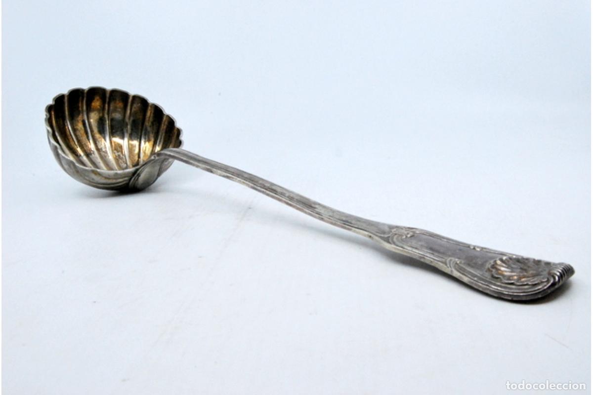 Antig&uuml;edades: Cuchar&oacute;n de sopa de plata - Foto 2