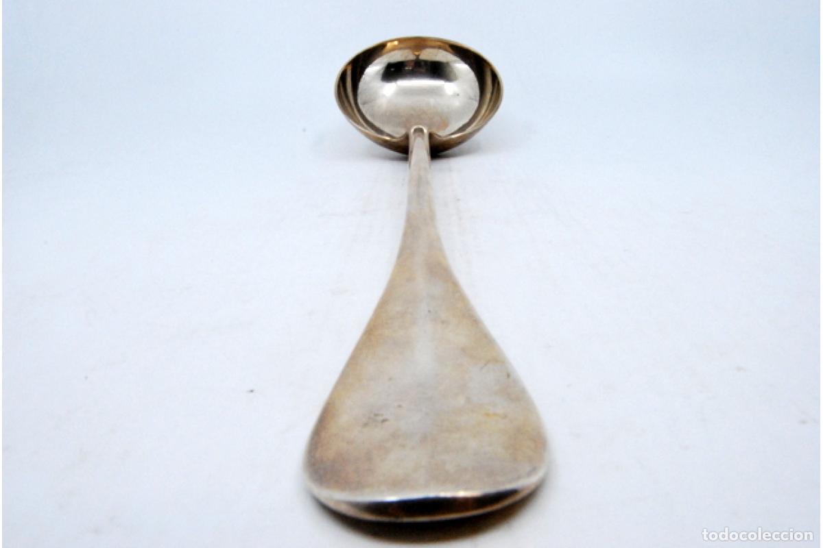 Antig&uuml;edades: Cuchar&oacute;n de sopa de plata - Foto 3