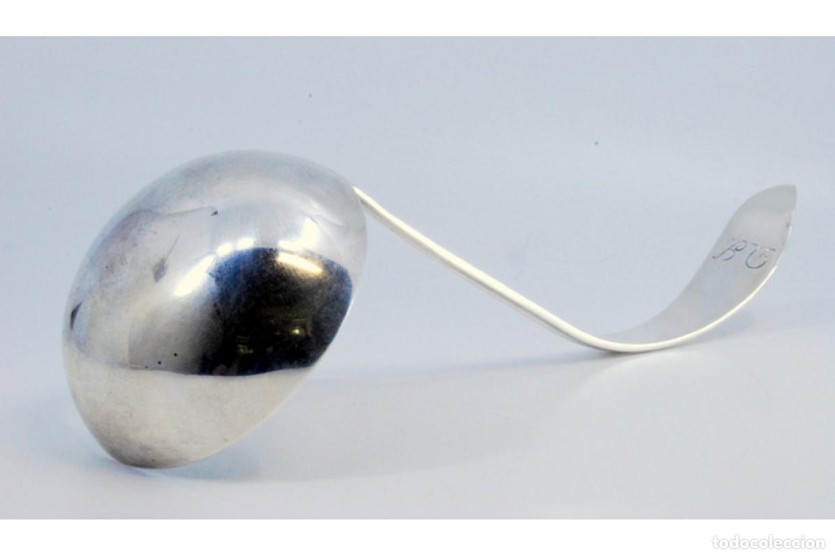 Antig&uuml;edades: Cuchar&oacute;n de sopa de plata - Foto 2