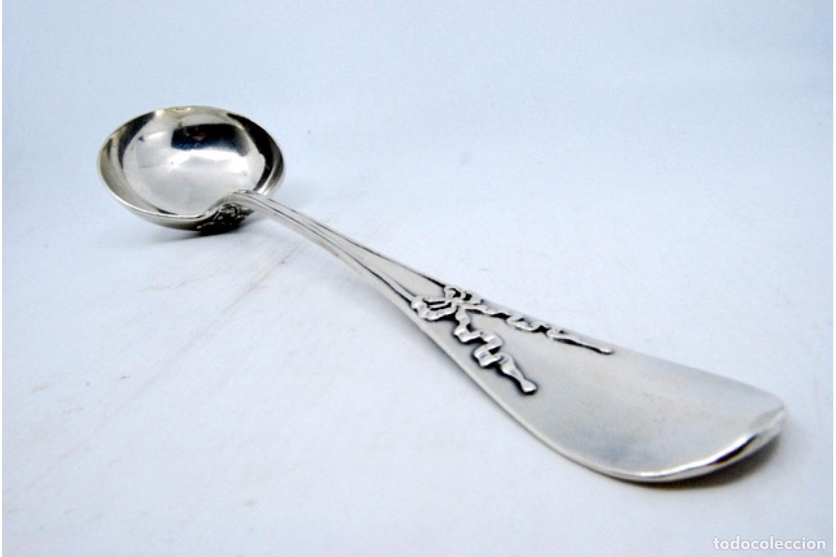 Antig&uuml;edades: Cuchar&oacute;n de sopa de plata - Foto 2