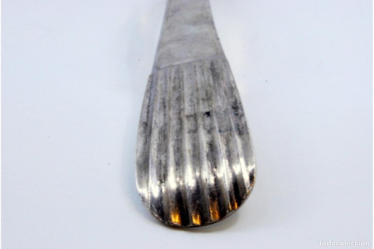 Antig&uuml;edades: Cuchar&oacute;n de sopa de plata - Foto 3