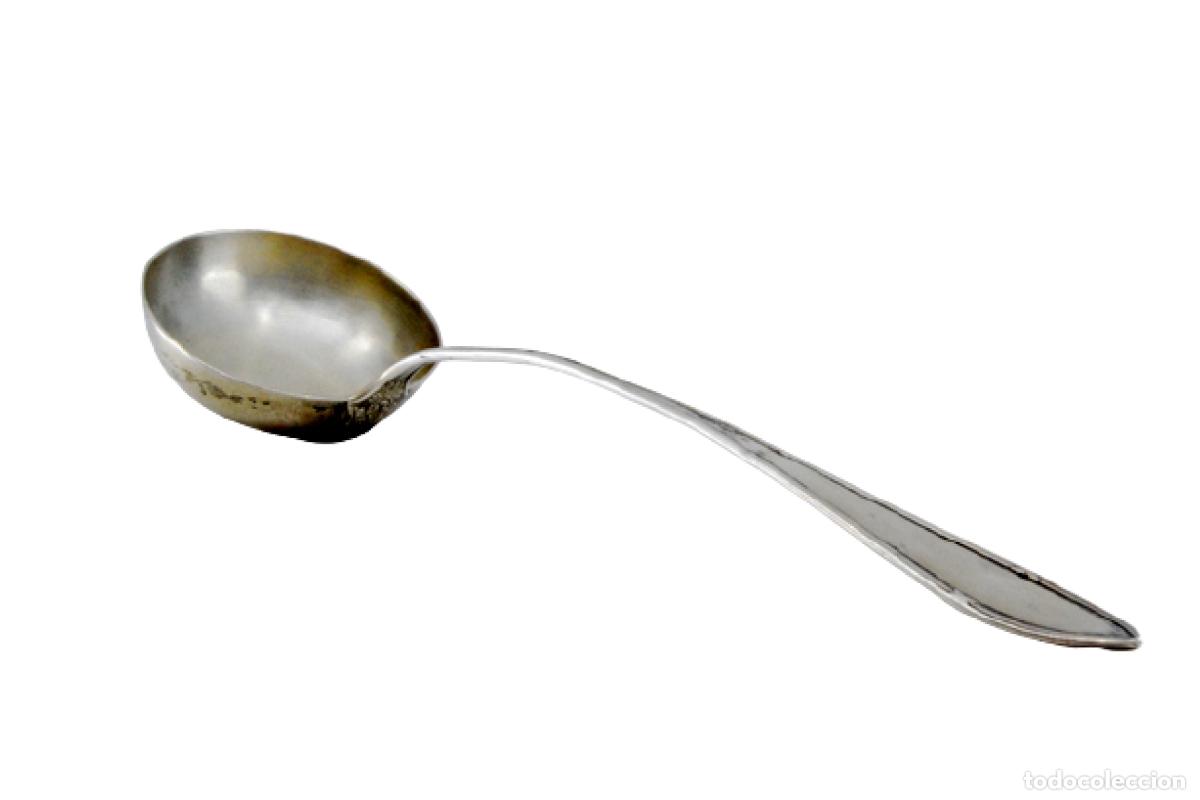 Antig&uuml;edades: Cuchar&oacute;n de sopa de plata - Foto 1