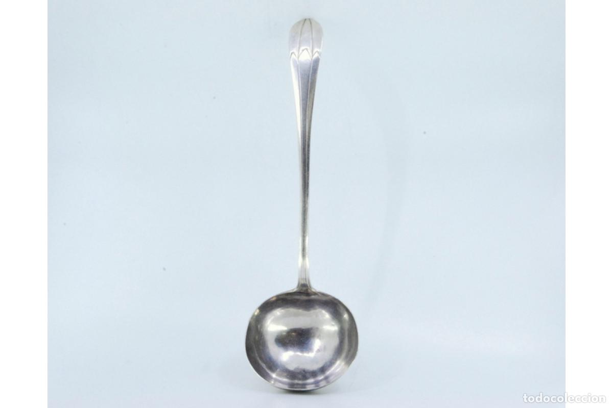 Antig&uuml;edades: Cuchar&oacute;n de sopa de plata - Foto 3