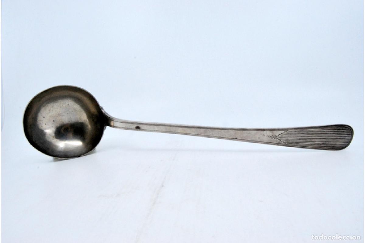 Antig&uuml;edades: Cuchar&oacute;n de sopa de plata - Foto 4