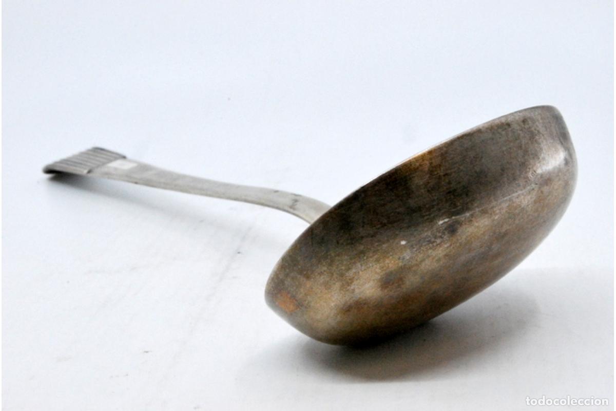 Antig&uuml;edades: Cuchar&oacute;n de sopa de plata - Foto 3