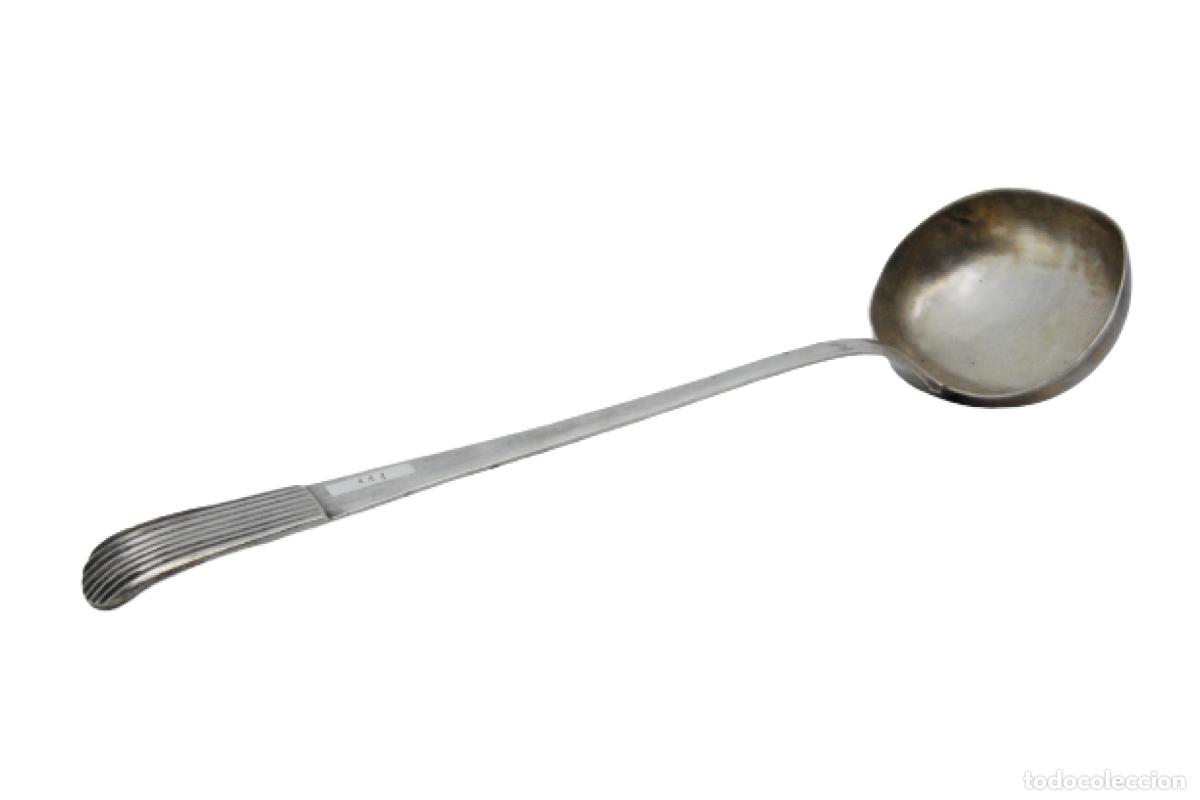 Antig&uuml;edades: Cuchar&oacute;n de sopa de plata - Foto 1