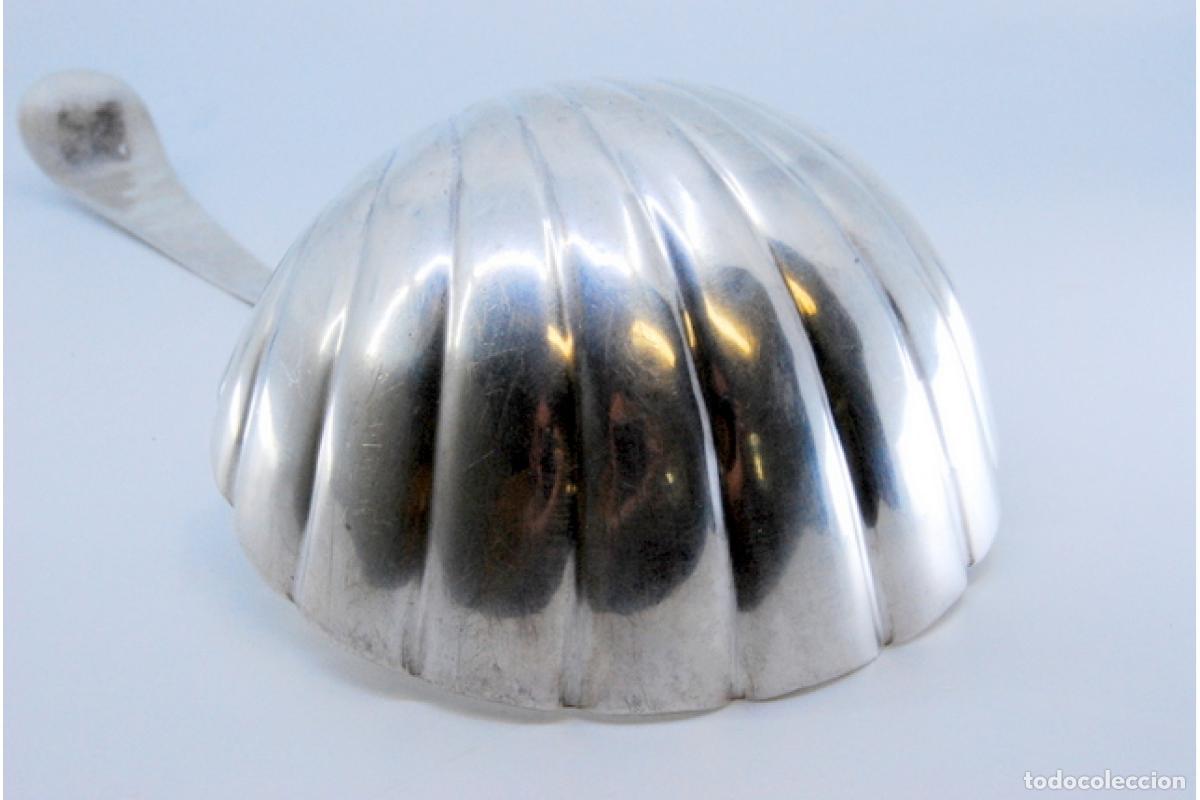 Antig&uuml;edades: Cuchar&oacute;n de sopa de plata - Foto 4
