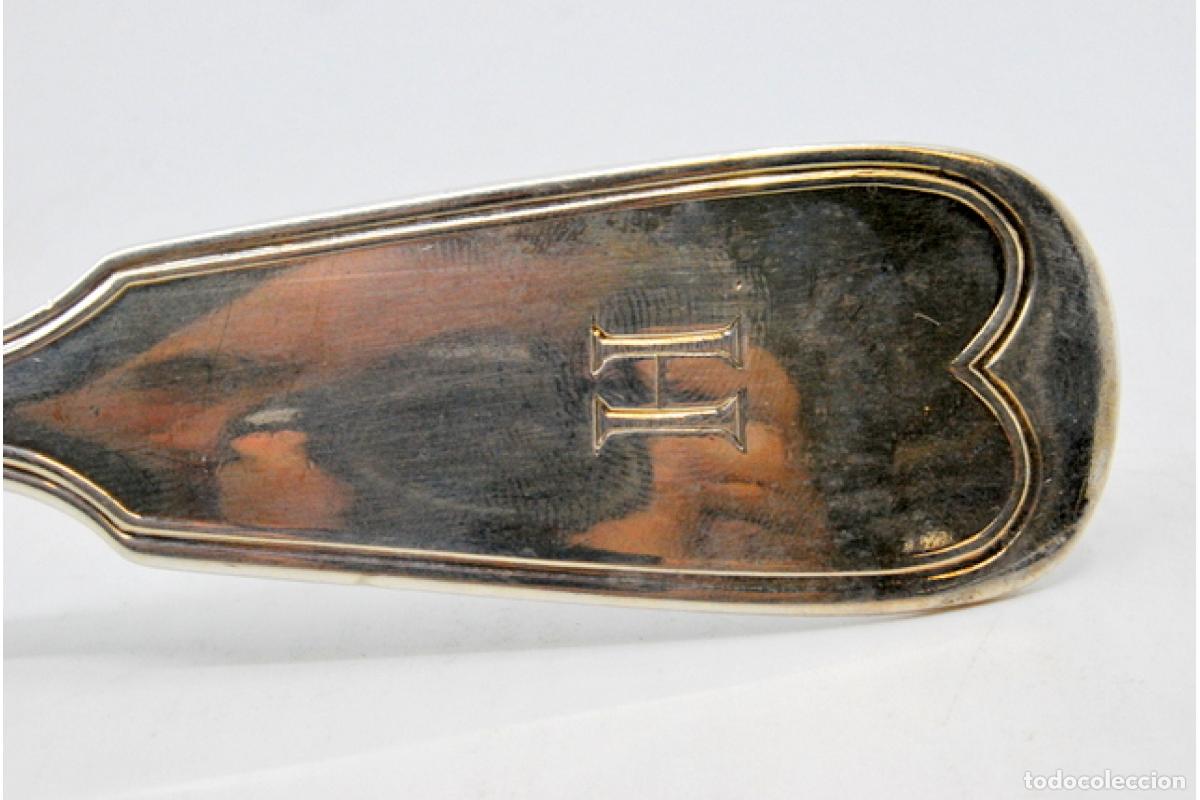 Antig&uuml;edades: Cuchar&oacute;n de sopa de plata - Foto 2