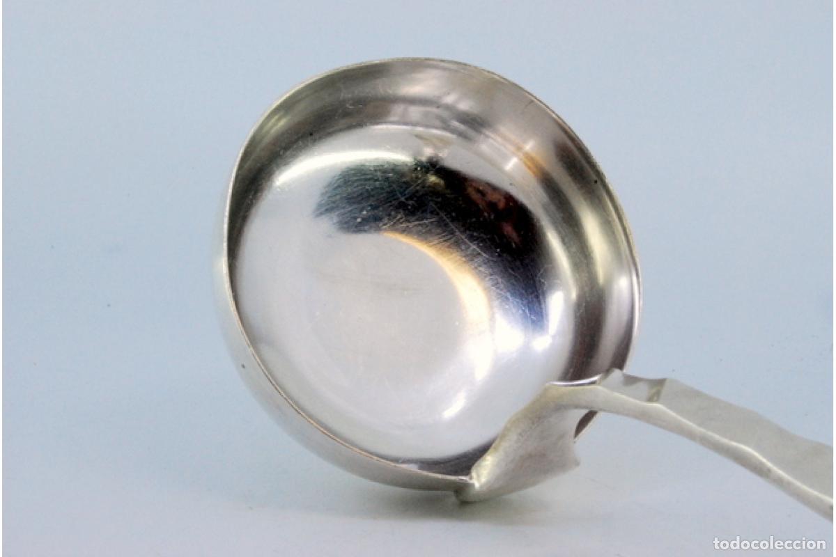 Antig&uuml;edades: Cuchar&oacute;n de sopa de plata - Foto 4
