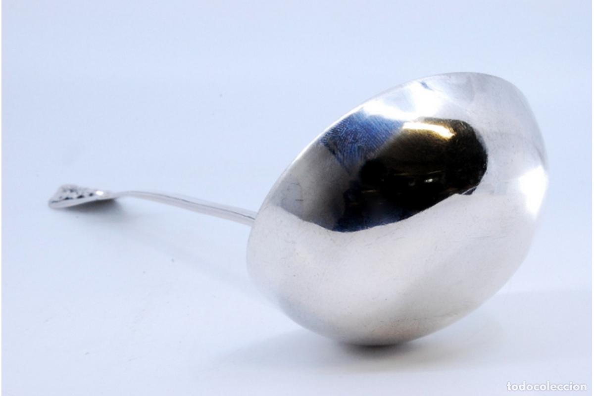 Antig&uuml;edades: Cuchar&oacute;n de sopa de plata - Foto 4