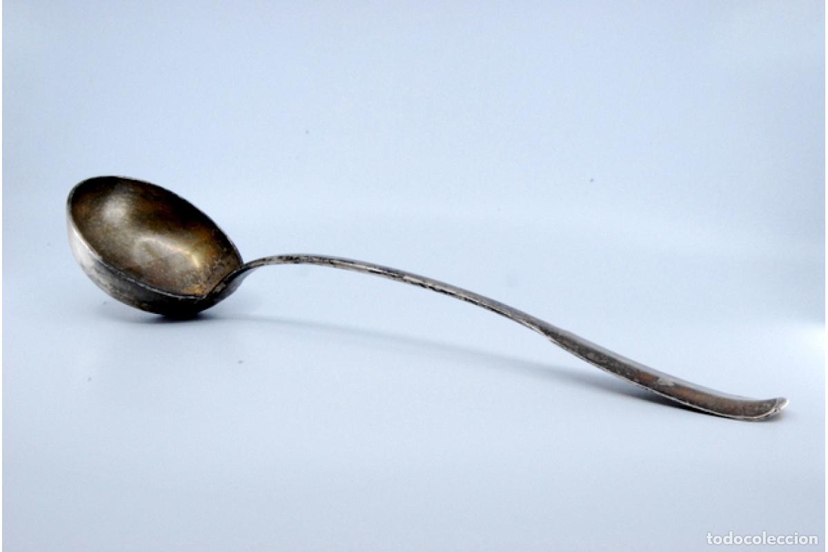Antig&uuml;edades: Cuchar&oacute;n de sopa de plata - Foto 2