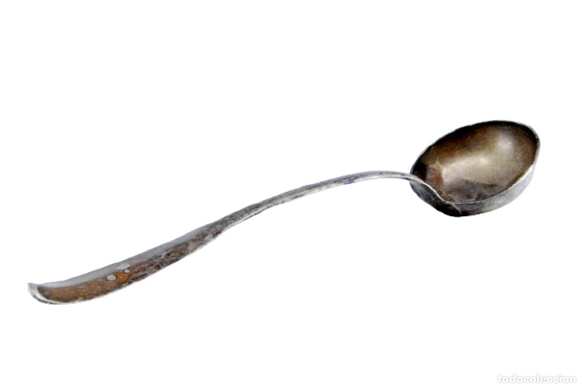 Antig&uuml;edades: Cuchar&oacute;n de sopa de plata - Foto 1