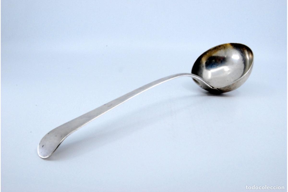 Antig&uuml;edades: Cuchar&oacute;n de sopa de plata - Foto 4