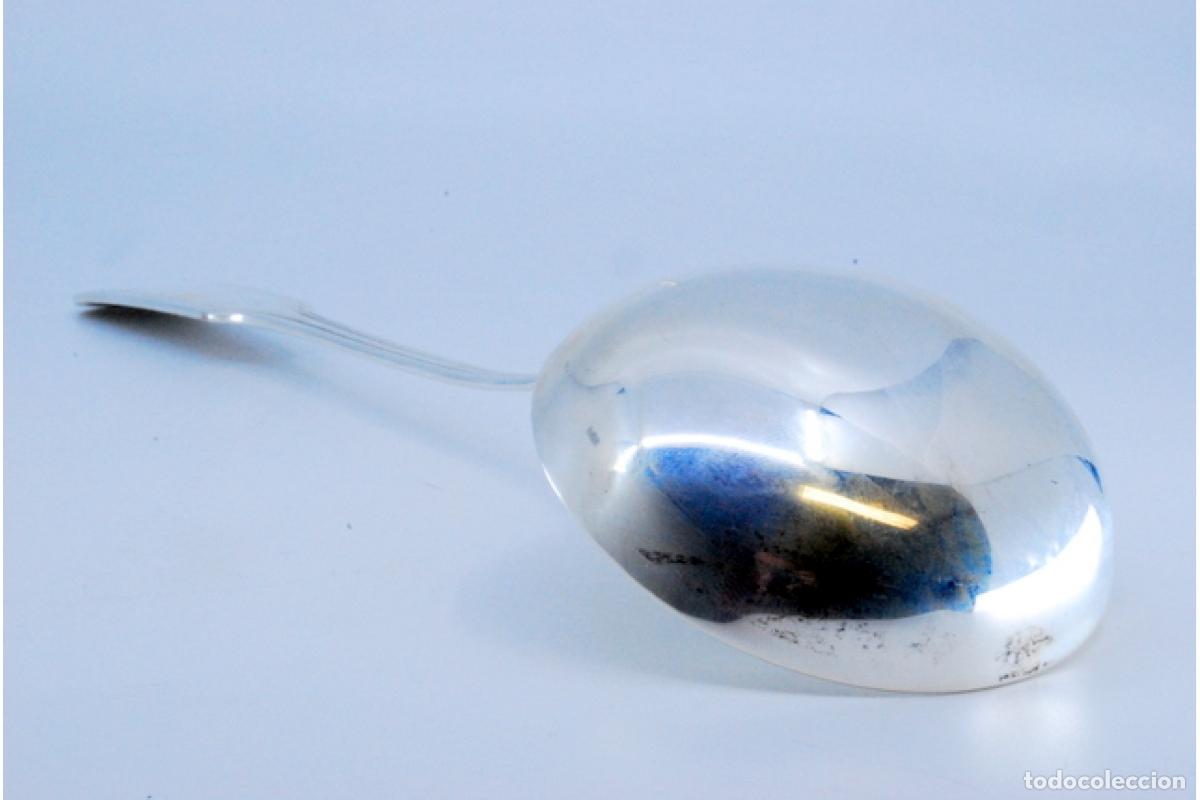 Antig&uuml;edades: Cuchar&oacute;n de sopa de plata - Foto 4