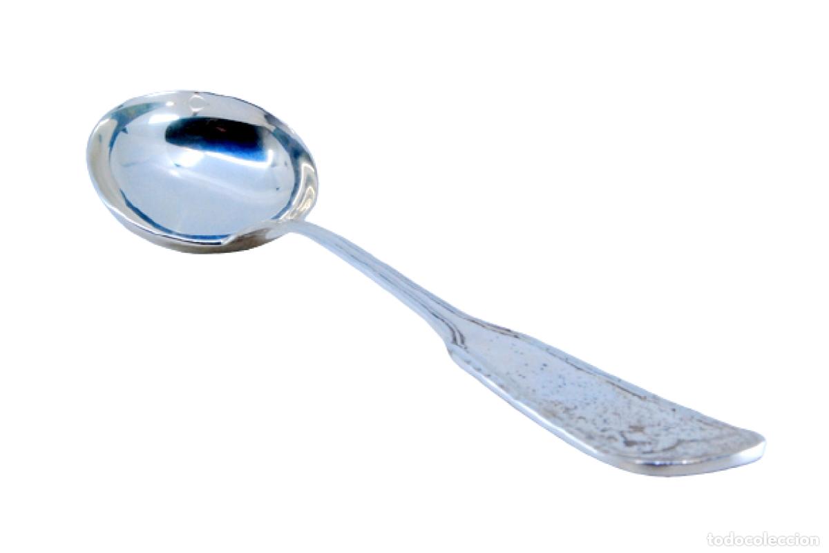Antig&uuml;edades: Cuchar&oacute;n de sopa de plata - Foto 1