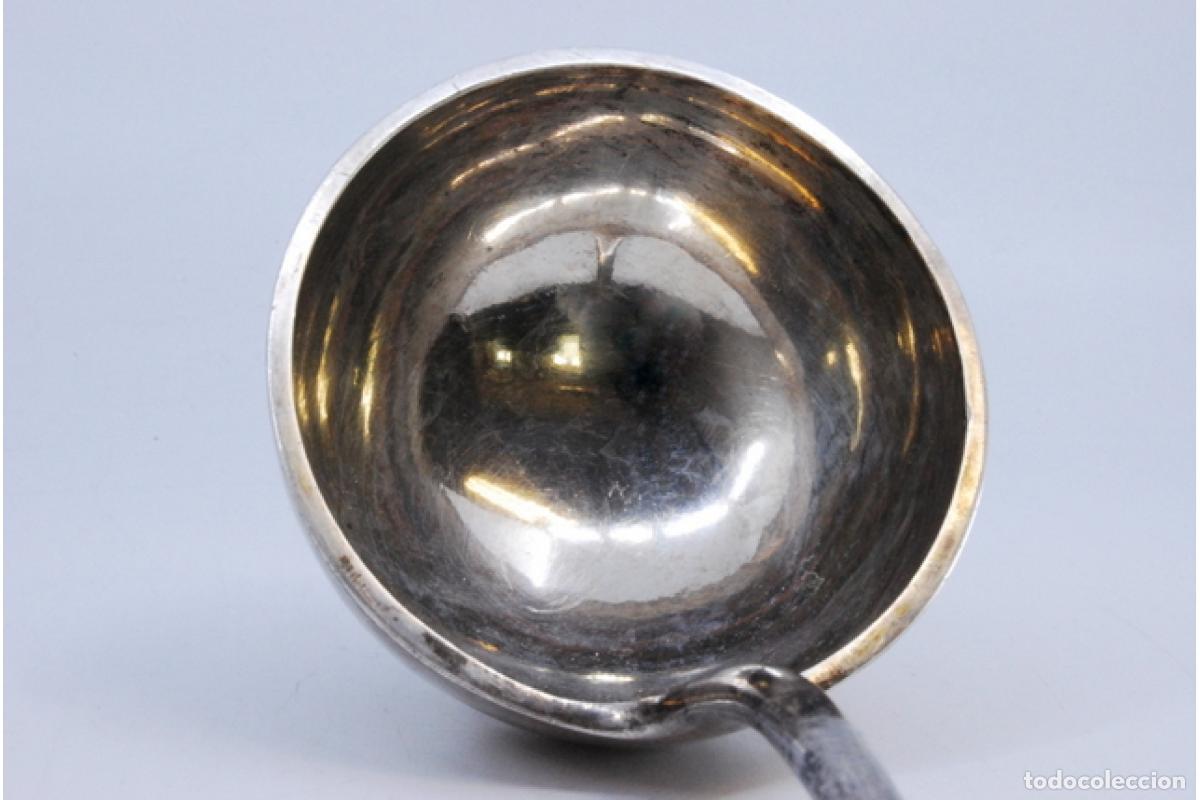 Antig&uuml;edades: Cuchar&oacute;n de sopa de plata - Foto 2