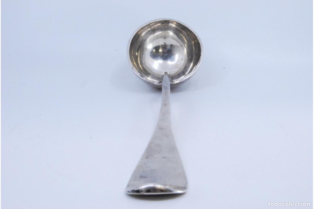 Antig&uuml;edades: Cuchar&oacute;n de sopa de plata - Foto 4