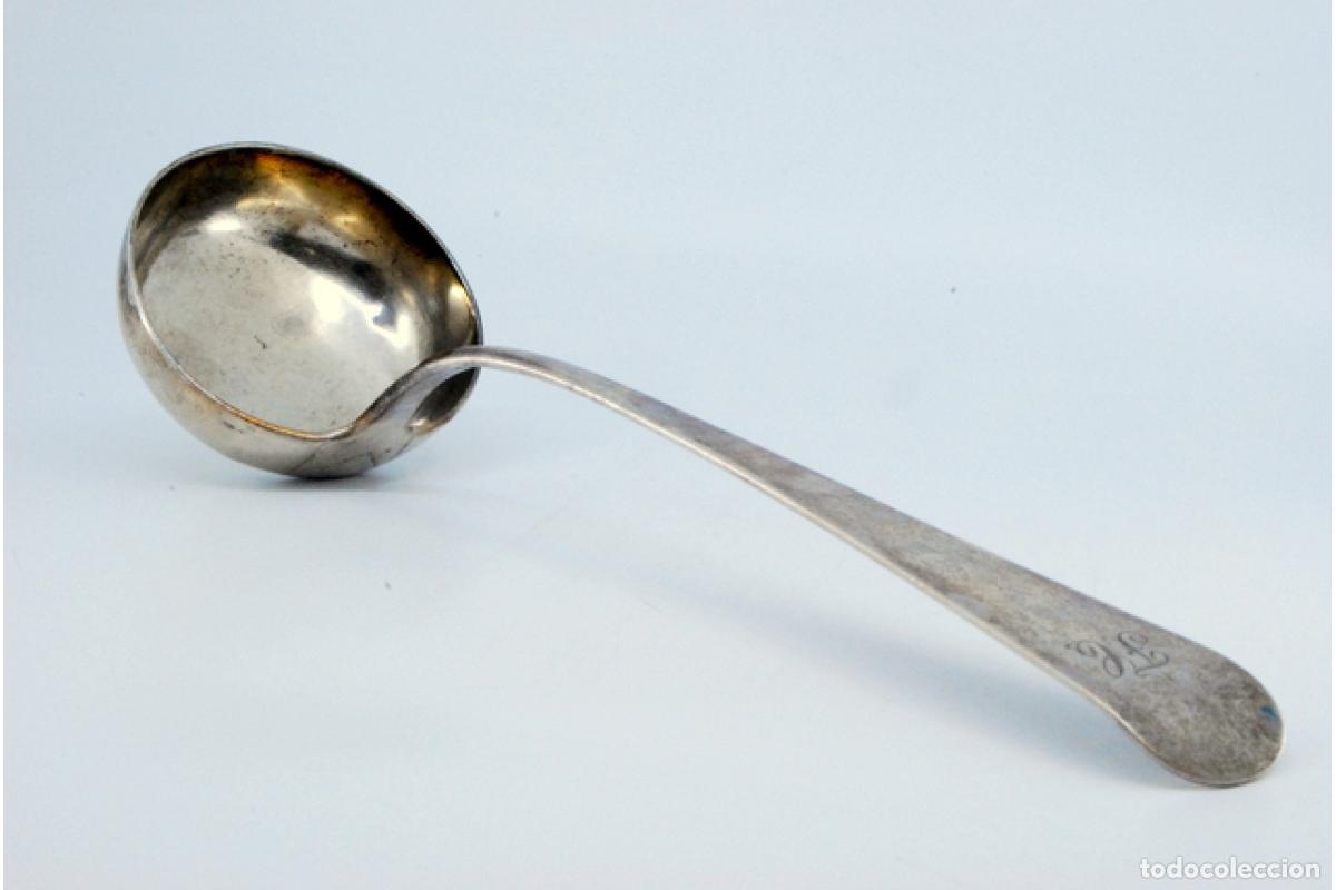 Antig&uuml;edades: Cuchar&oacute;n de sopa de plata - Foto 2