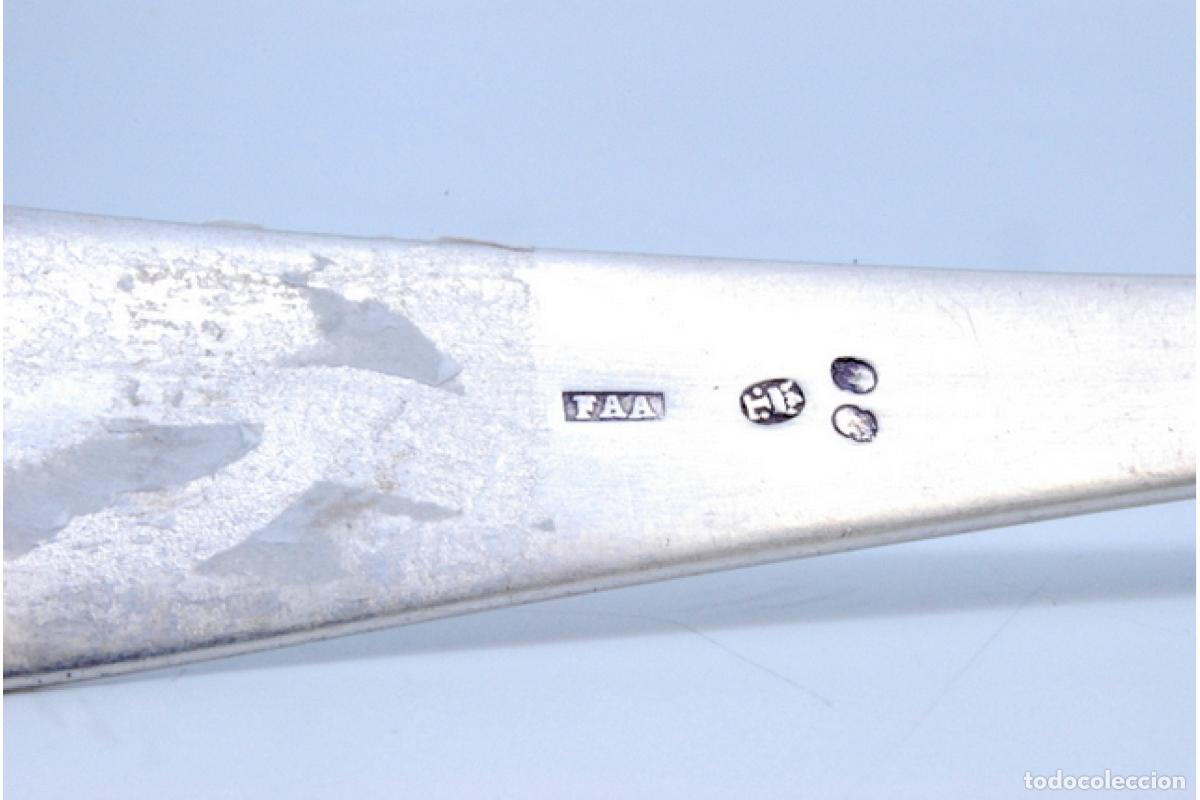 Antig&uuml;edades: Cuchar&oacute;n de sopa de plata - Foto 2