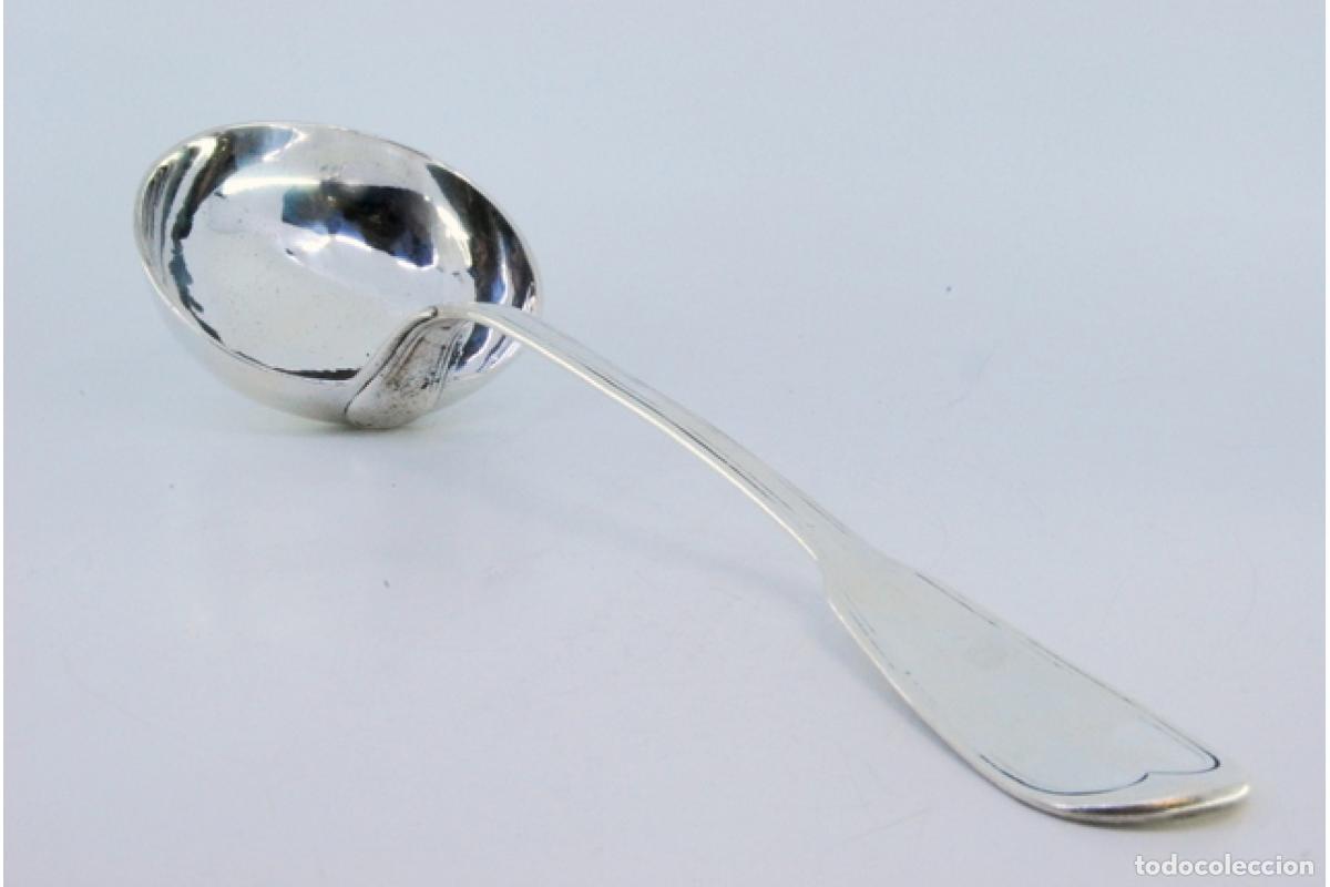Antig&uuml;edades: Cuchar&oacute;n de sopa de plata - Foto 2