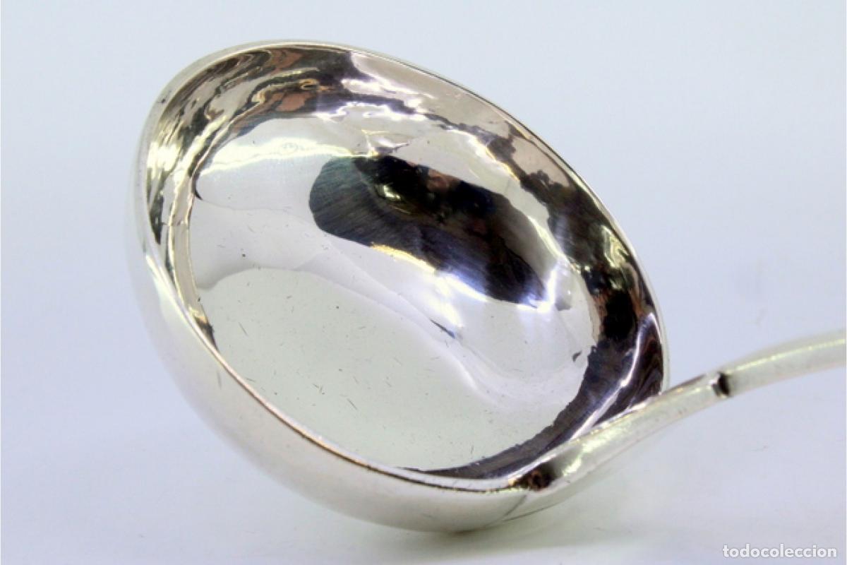 Antig&uuml;edades: Cuchar&oacute;n de sopa de plata - Foto 2