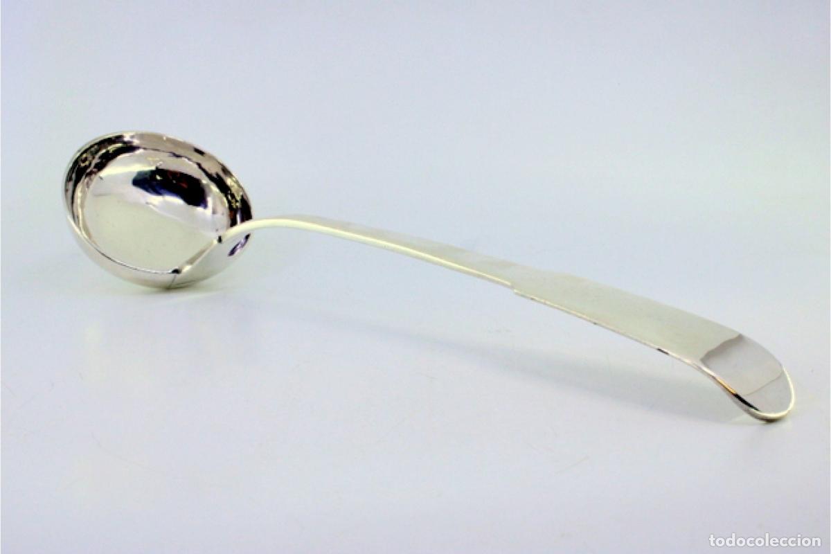 Antig&uuml;edades: Cuchar&oacute;n de sopa de plata - Foto 4