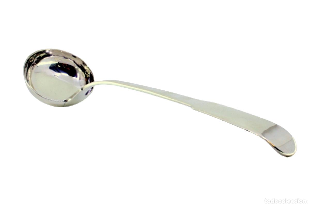 Antig&uuml;edades: Cuchar&oacute;n de sopa de plata - Foto 1