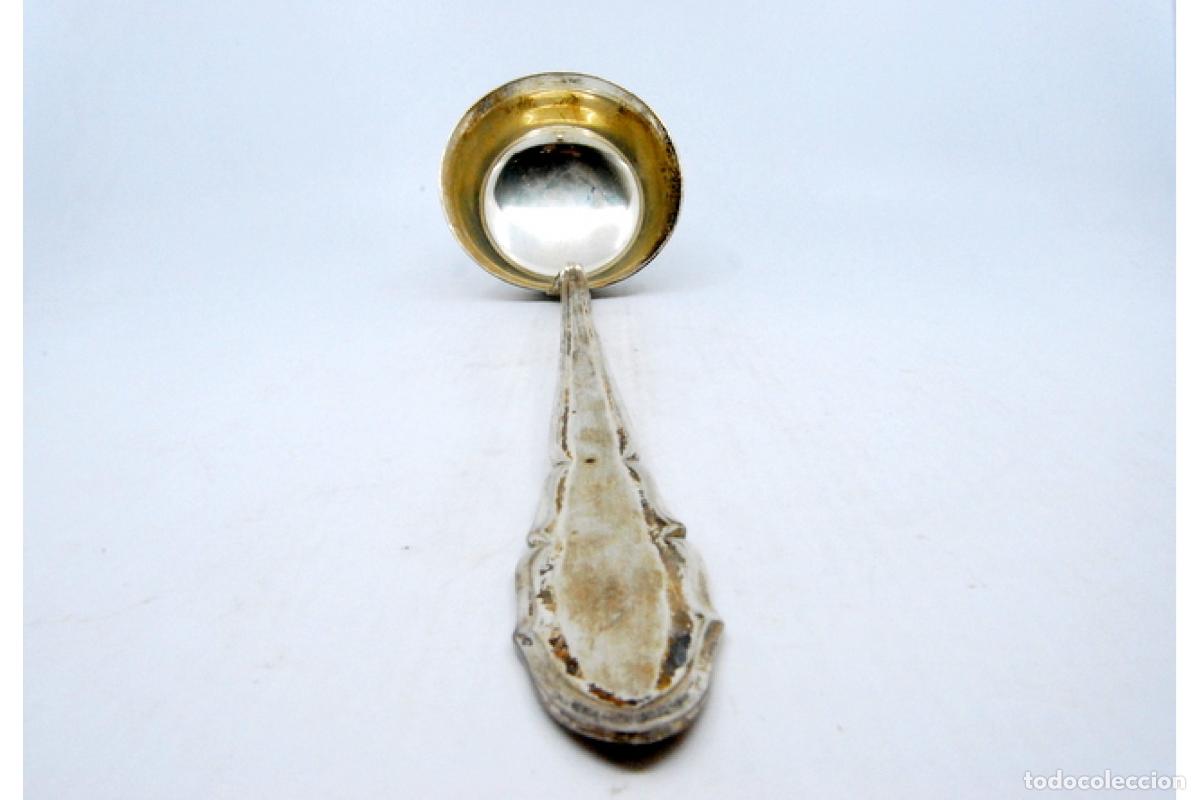 Antig&uuml;edades: Cuchar&oacute;n de sopa de plata - Foto 3