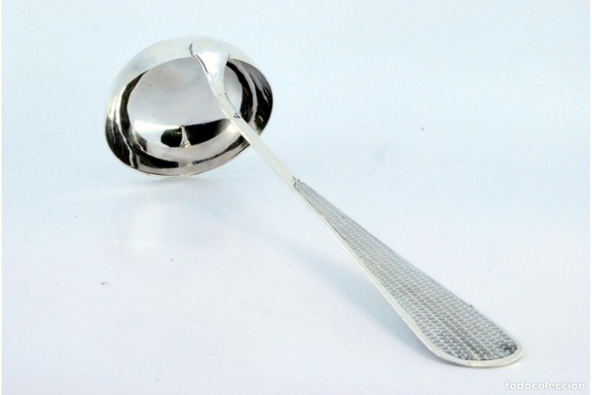 Antig&uuml;edades: Cuchar&oacute;n de sopa de plata - Foto 4