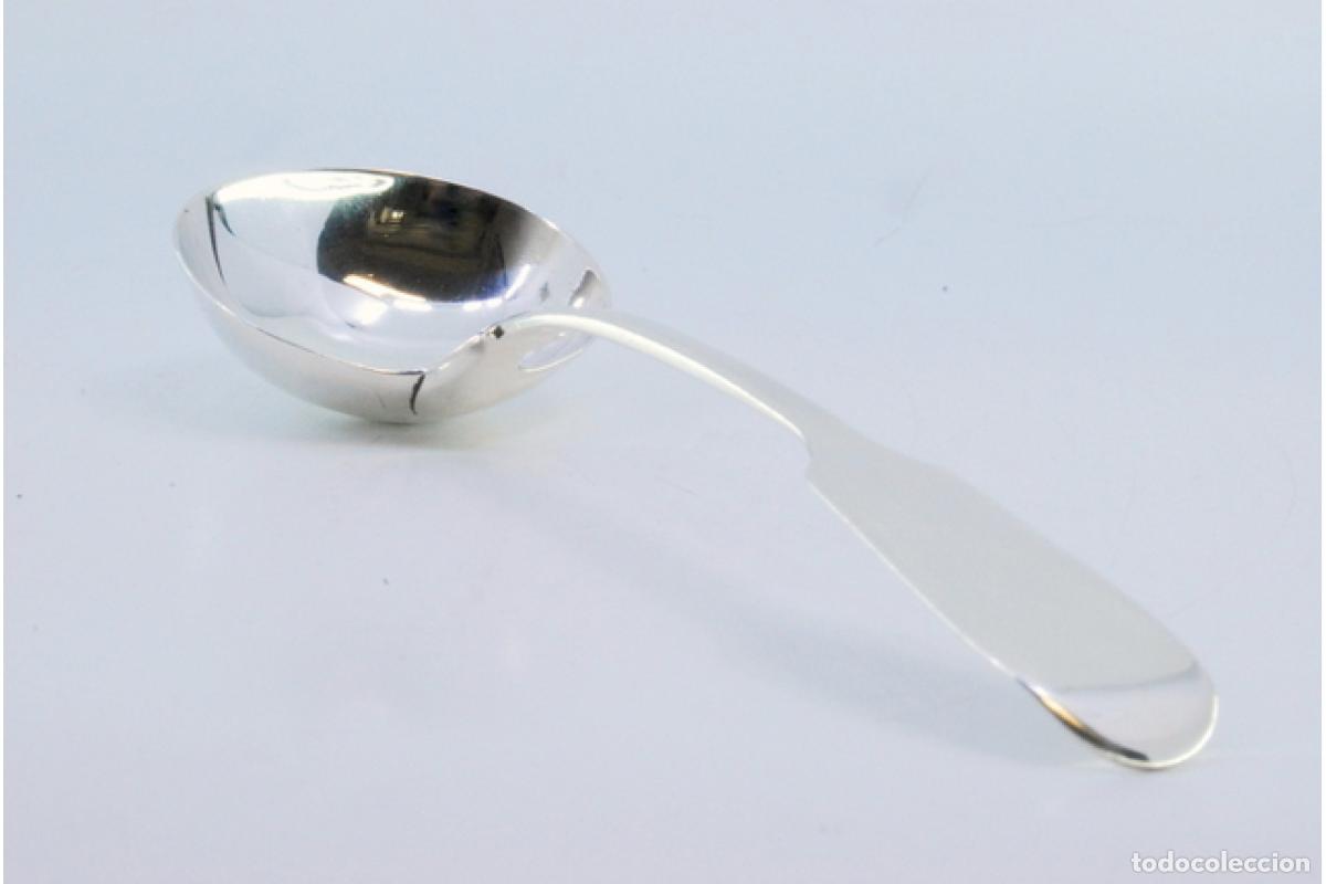 Antig&uuml;edades: cuchara de salsa de plata - Foto 2