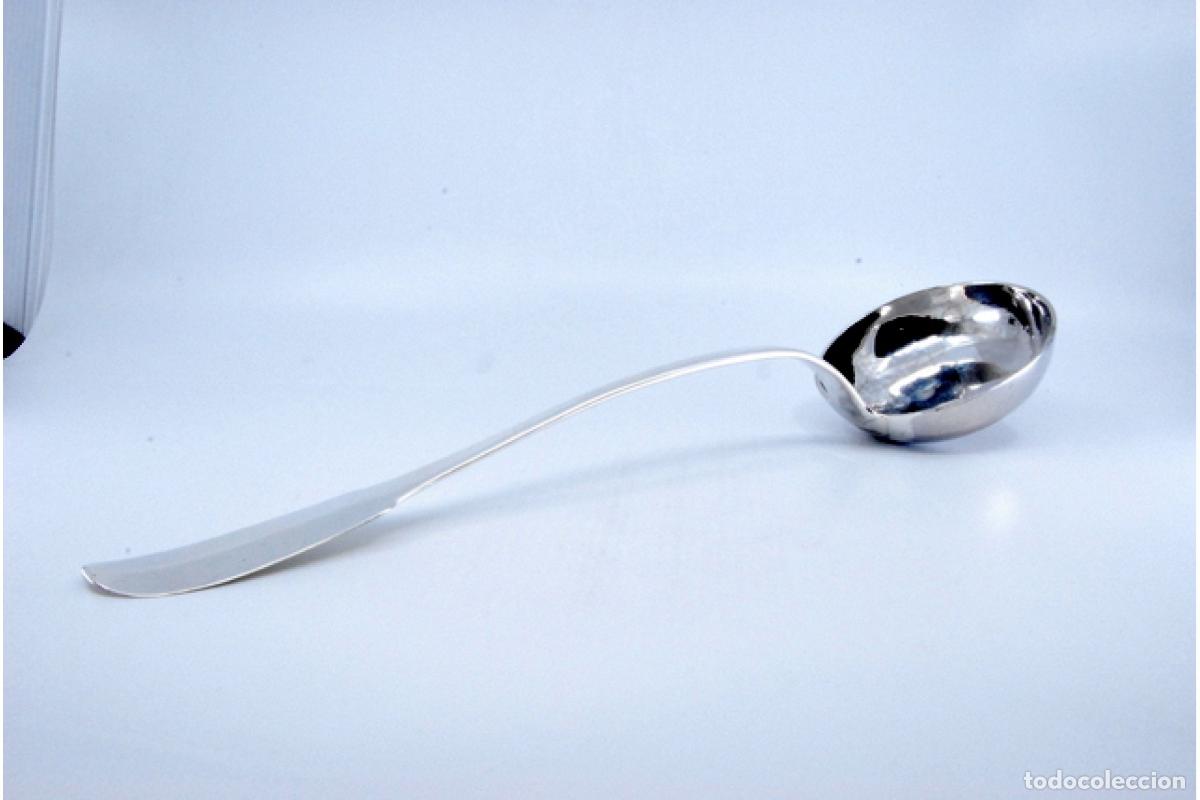 Antig&uuml;edades: Cuchar&oacute;n de sopa de plata - Foto 3
