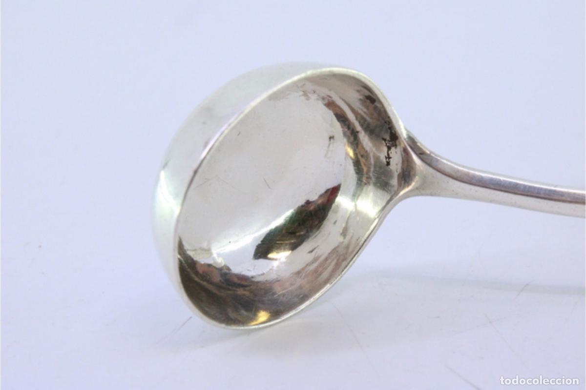 Antig&uuml;edades: cuchara de salsa de plata - Foto 2