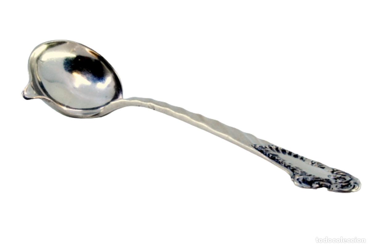 Antig&uuml;edades: cuchara de salsa de plata - Foto 1