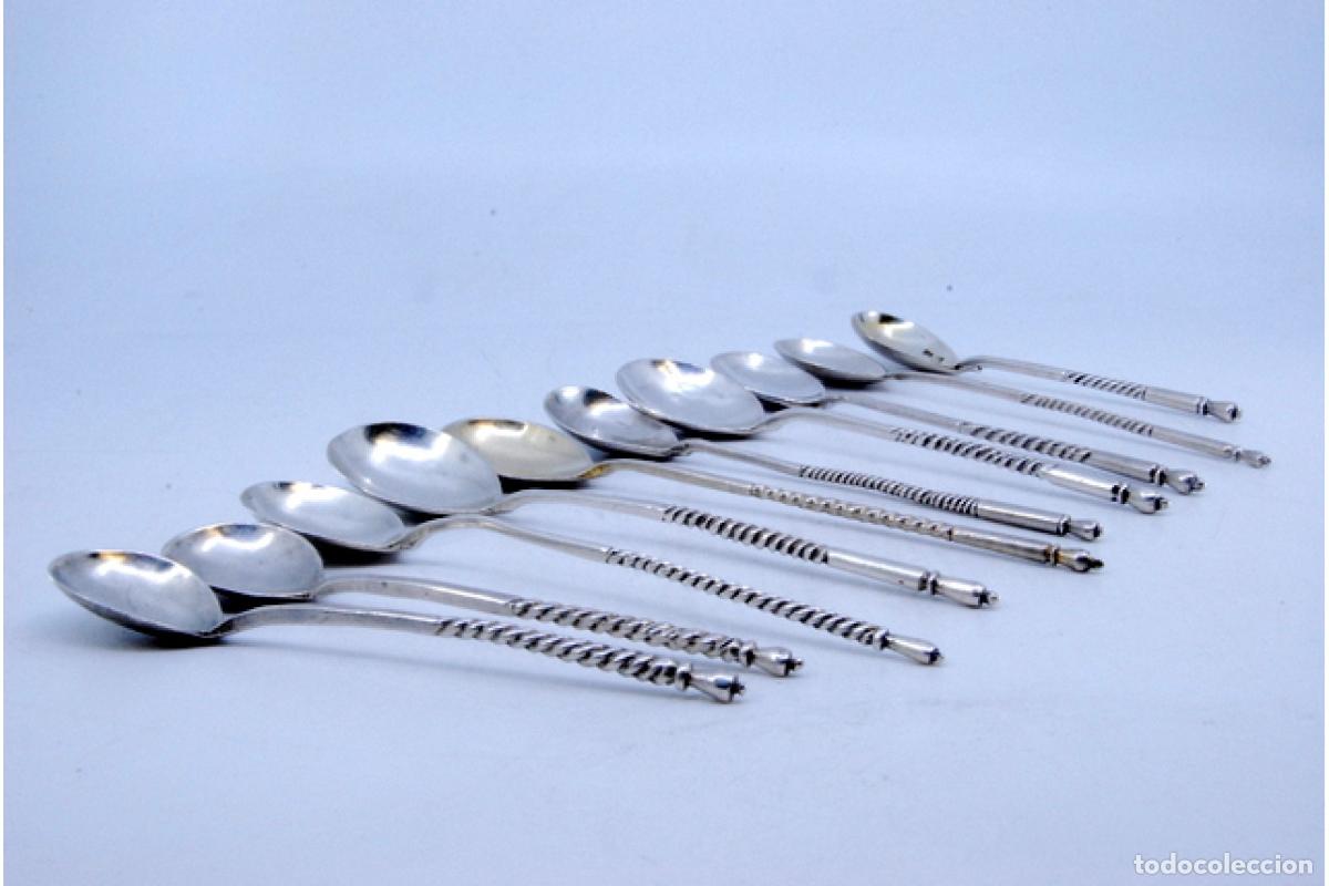 Antig&uuml;edades: Juego de 10 cucharas de postre de plata - Foto 8