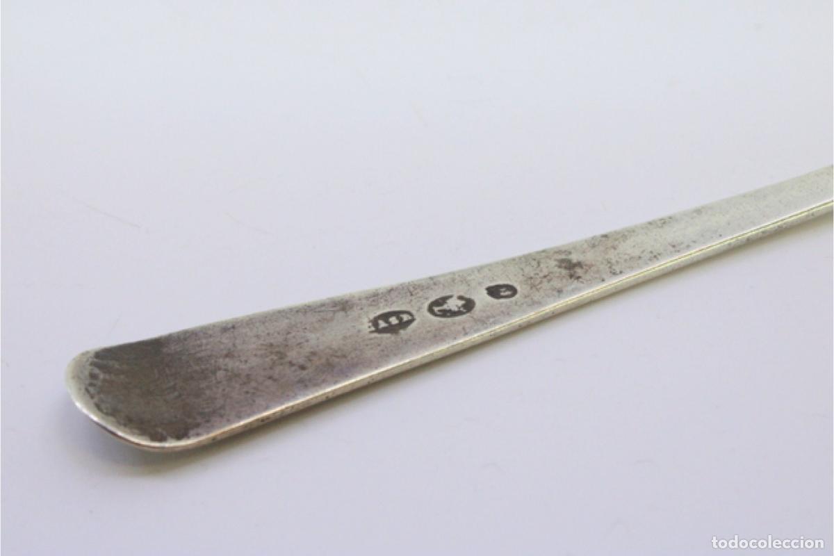 Antig&uuml;edades: cuchara de salsa de plata - Foto 3