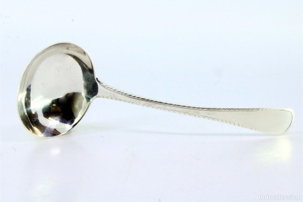 Antig&uuml;edades: cuchara de salsa de plata - Foto 2