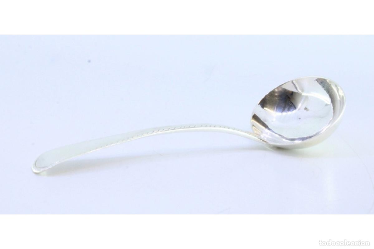 Antig&uuml;edades: cuchara de salsa de plata - Foto 3
