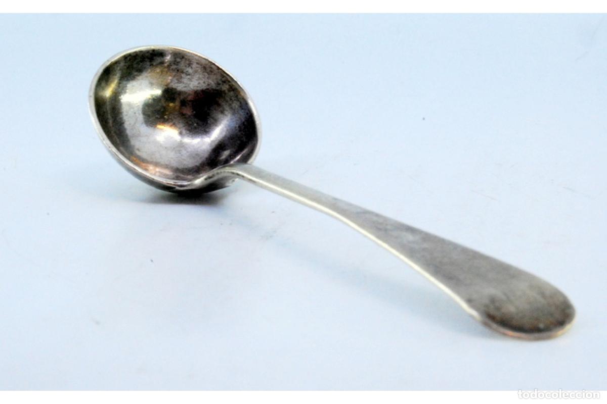 Antig&uuml;edades: cuchara de az&uacute;car de plata - Foto 3
