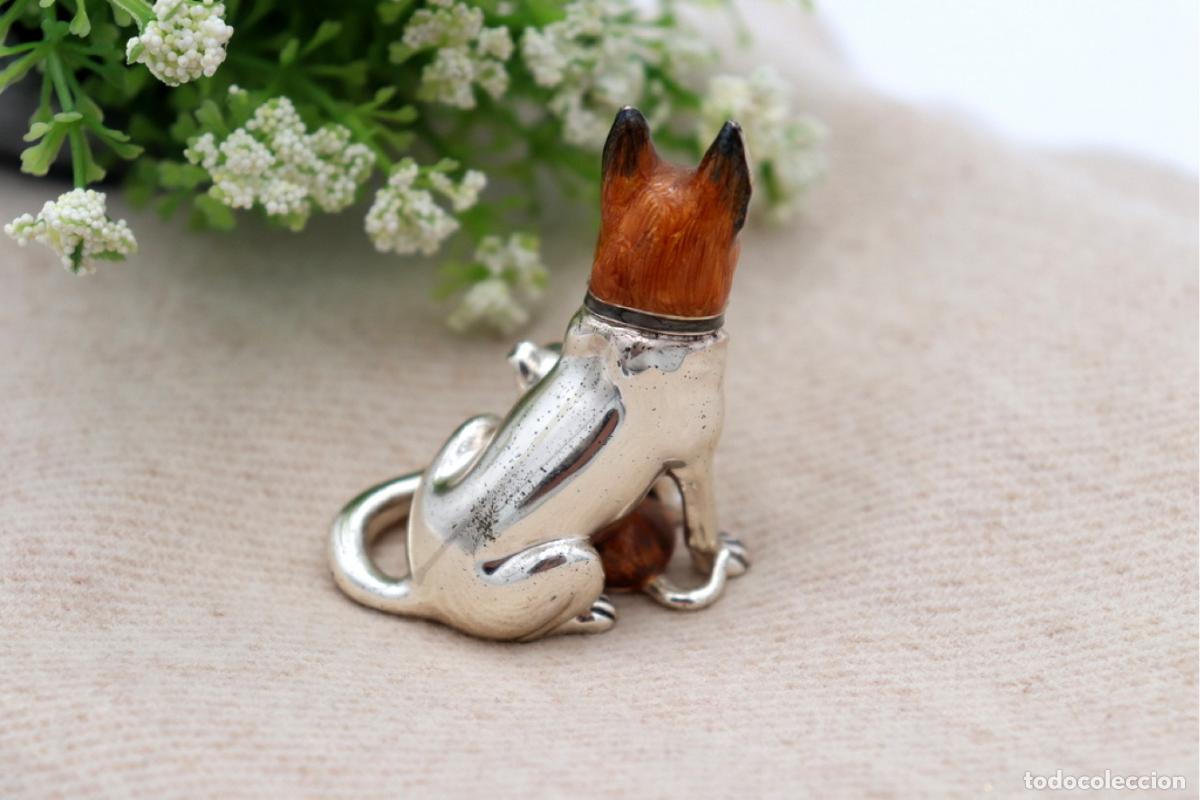 Antig&uuml;edades: Conjunto de perro hembra y macho, en plata. - Foto 3