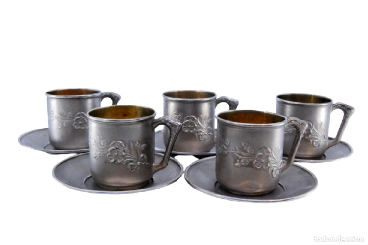 Antig&uuml;edades: Tazas y platillos de plata. - Foto 1