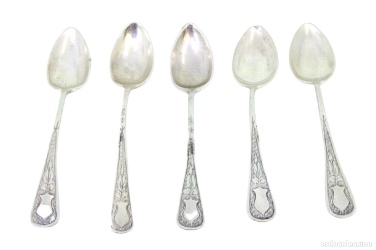 Antig&uuml;edades: Juego de 5 cucharillas de plata - Foto 1