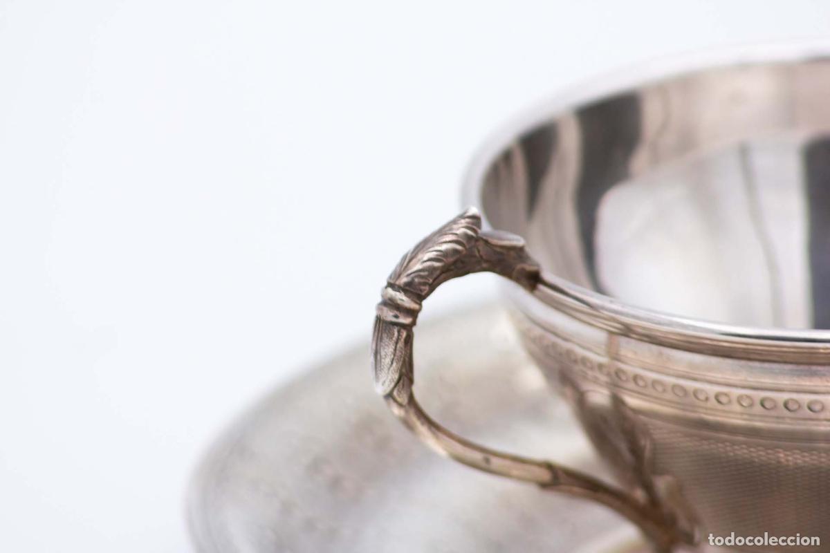 Antig&uuml;edades: Taza y platillo de t&eacute;, de plata. - Foto 3