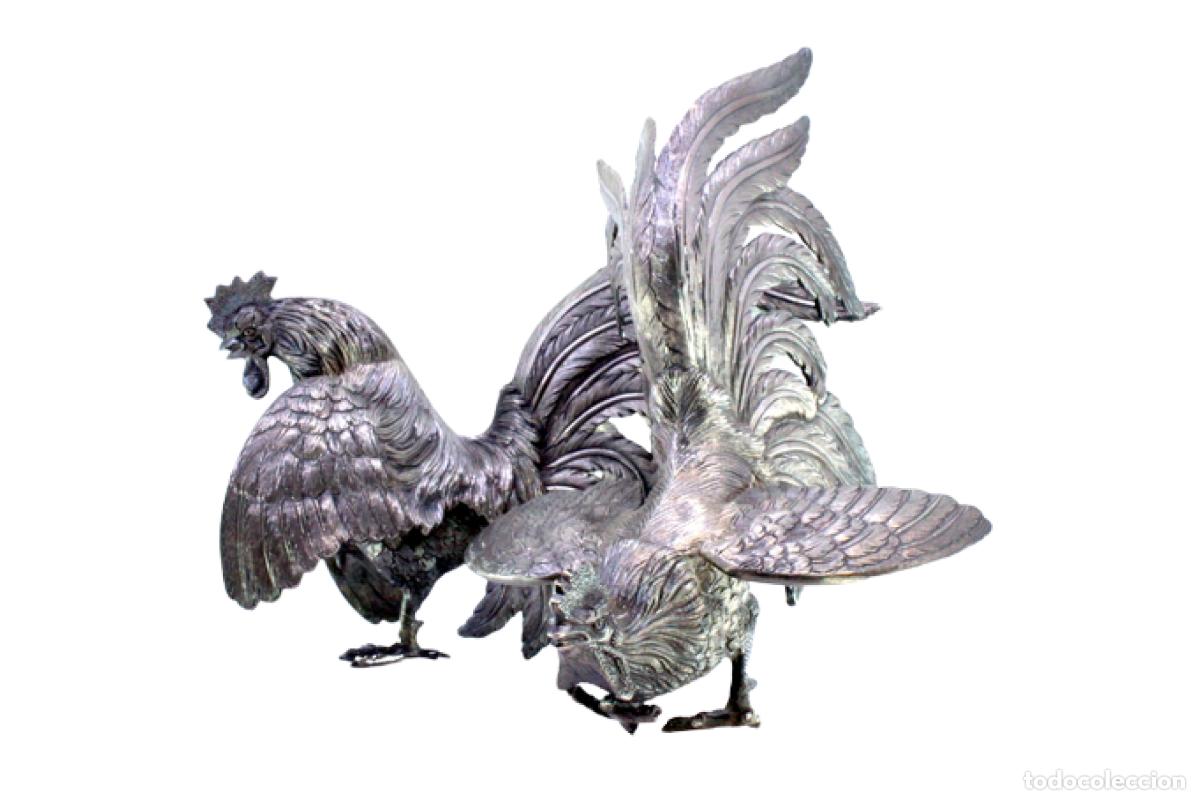 Antig&uuml;edades: 2 gallos de platas - Foto 1
