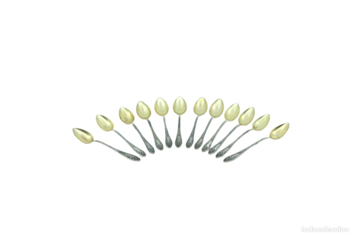 Antiguidades: Juego de 12 cucharillas de caf&eacute; de plata