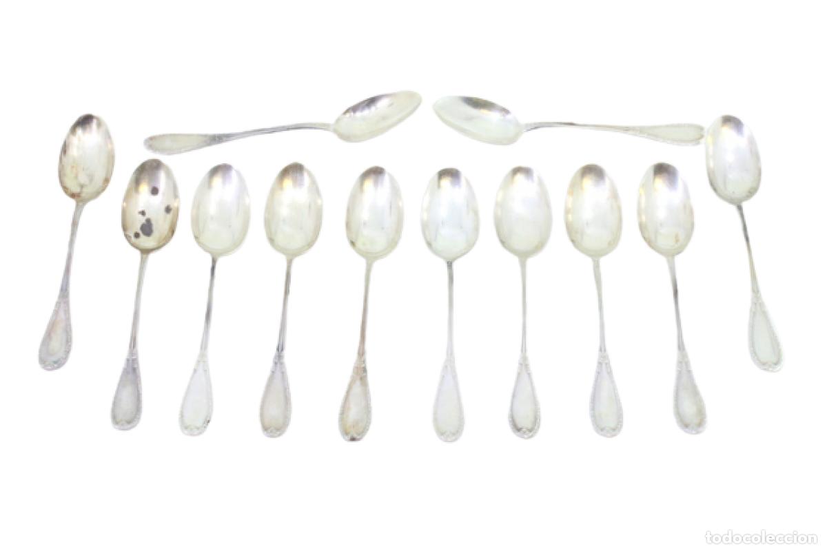Antiguidades: Juego de 12 cucharillas de plata