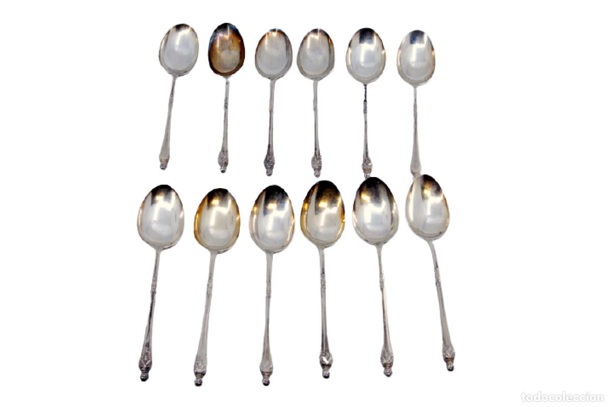 Antig&uuml;edades: Juego de 12 cucharillas de plata - Foto 1