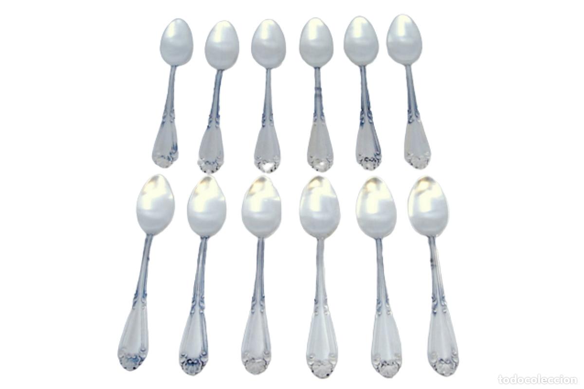 Antig&uuml;edades: Juego de 12 cucharillas de plata - Foto 1