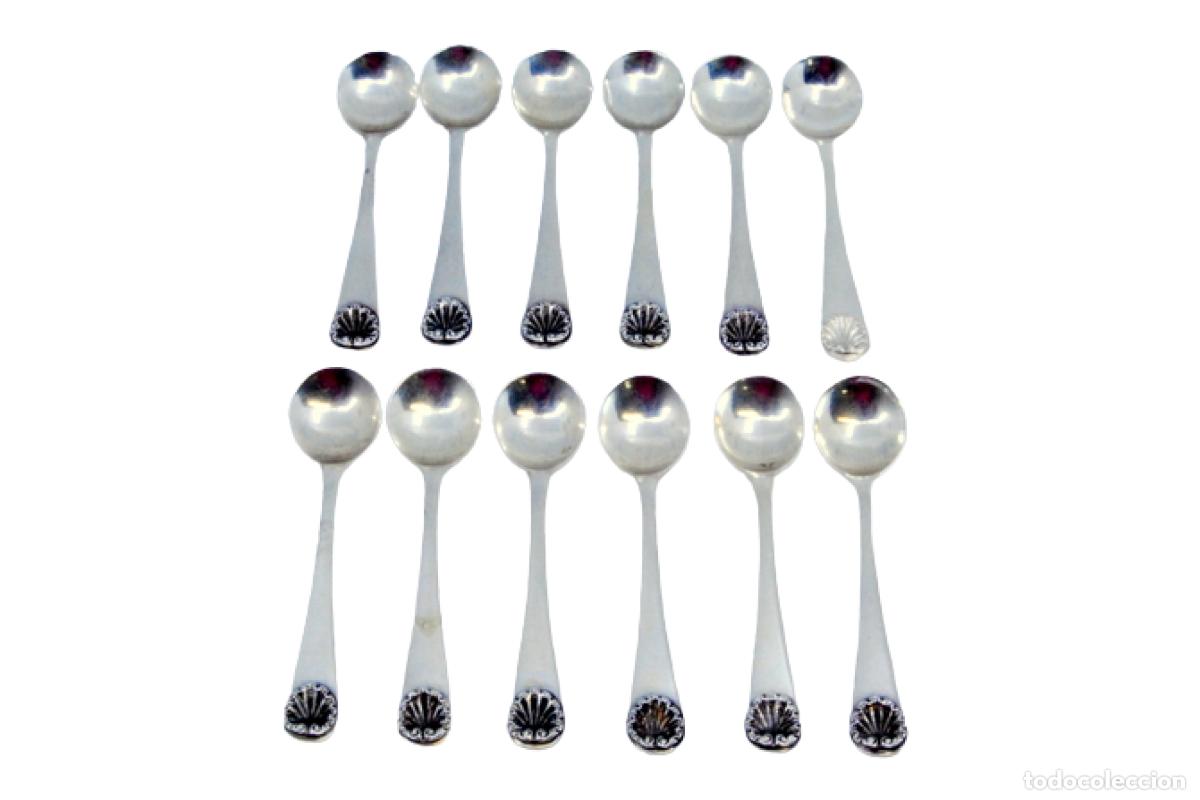 Antiquit&auml;ten: Juego de 12 cucharillas de caf&eacute; de plata