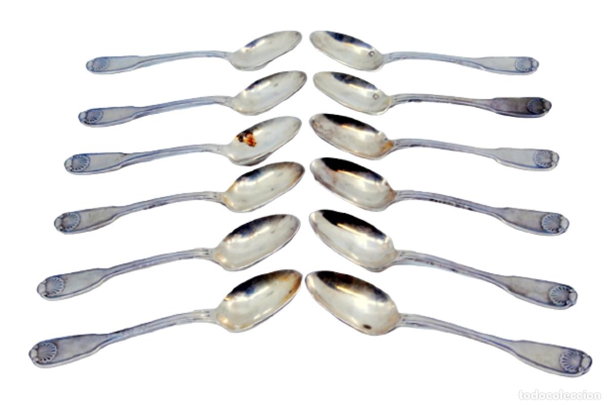 Antiguidades: Juego de 12 cucharillas de caf&eacute; de plata