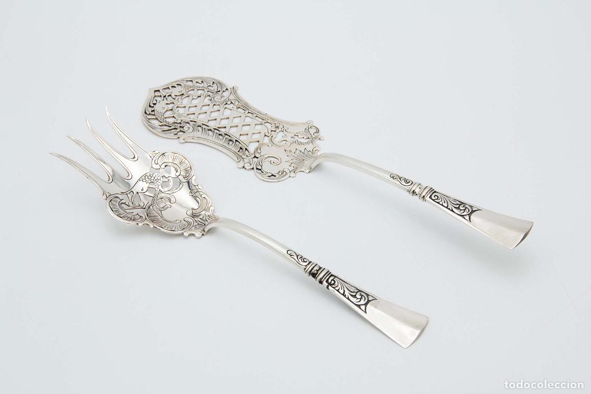 Oggetti Antichi: Juego de tenedor y esp&aacute;tula para pescado, en color plata.